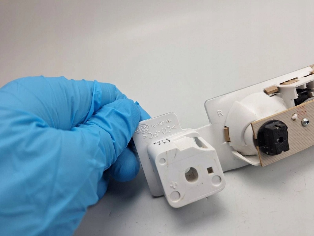 фото №10, Лампа стельовий задня mercedes-benz s w221 a2218201601