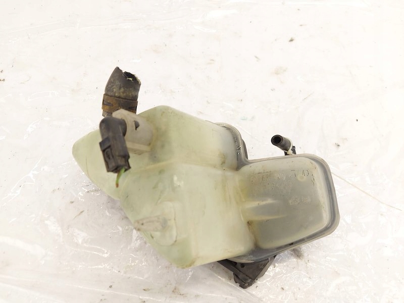 Бачок розширювальний 1685000149 mercedes w168 a-klasa 1.4 8v m 166.940 Зі Шроту