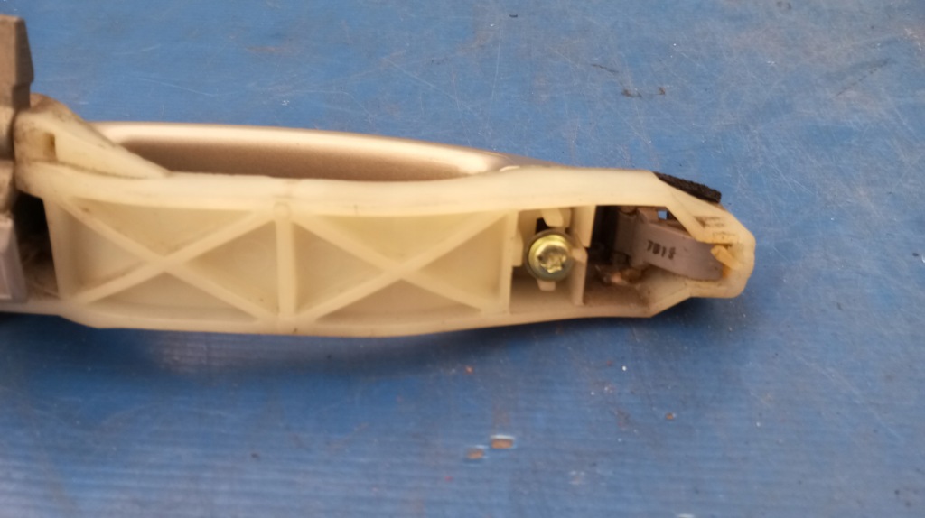 фото №8, Ручка дверь левый перед suzuki grand vitara ii 2