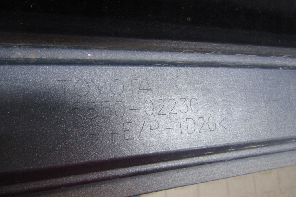 фото №13, Молдинг порог правая toyota corolla xii sedan e21