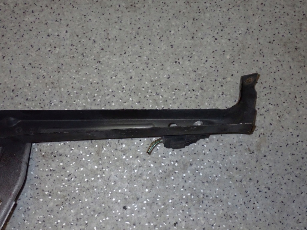 фото №6, Toyota corolla 02-07 кронштейн замка капот