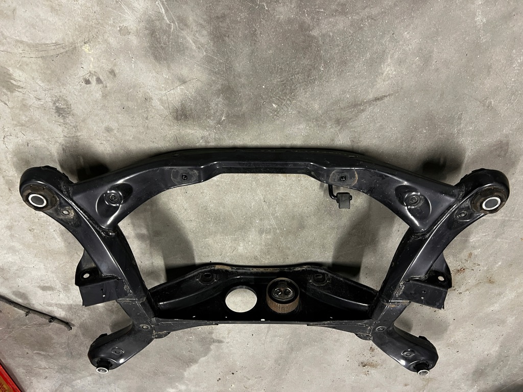 фото №5, Подрамник задние задняя балка подвеска lexus rx iii 3 rx450 450h