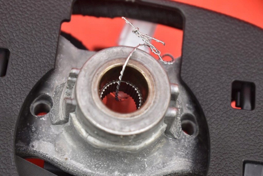 фото №7, Повітропровід шкіряний мультифункція пелюстки перемикання 56110-a2255bwk kia ceed 2 ii 12-18