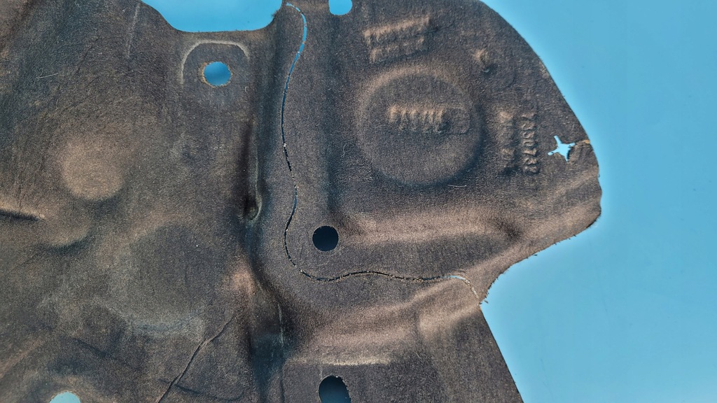 фото №8, Bmw 5' g31 540d xdrive изоляция шумоизоляция стены перегородки средняя