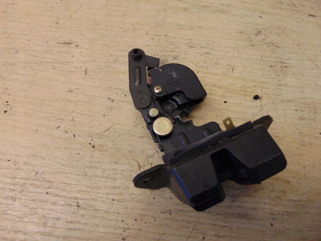 фото №1, Замок крышки багажника hyundai santa fe ii 06