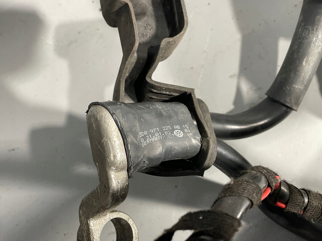 фото №9, Модуль аккумулятор клемма 3d0919083 volkswagen phaeton