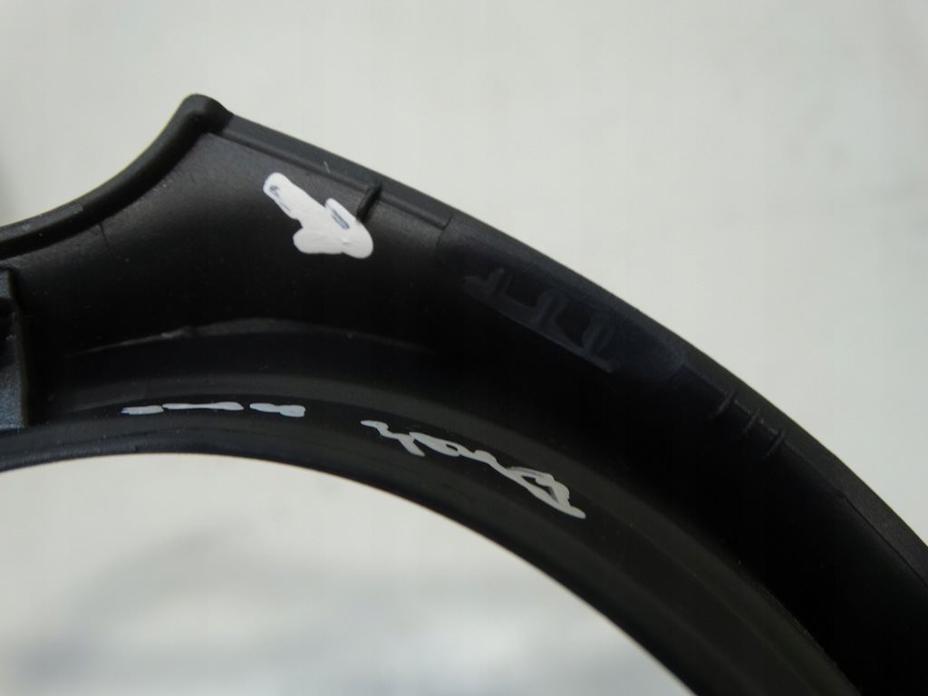 фото №9, Захист корпус спідометра seat ibiza mk4 6j0857059