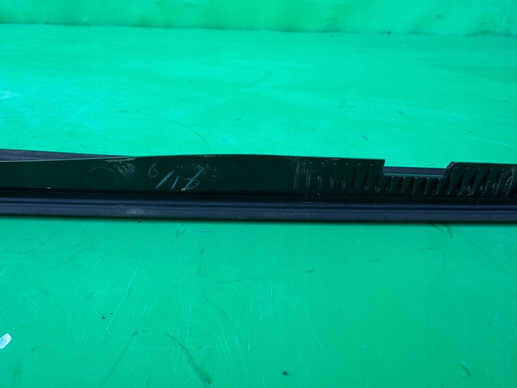 фото №8, Молдинг скло передньої лобове права 73152-sja honda legend iv kb1 04-12