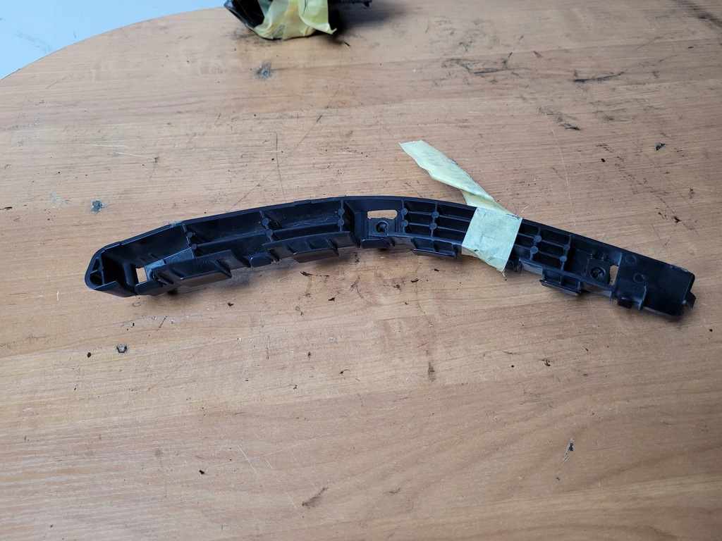 фото №1, Напрямна правий задня kia sportage iii 86614-3u000