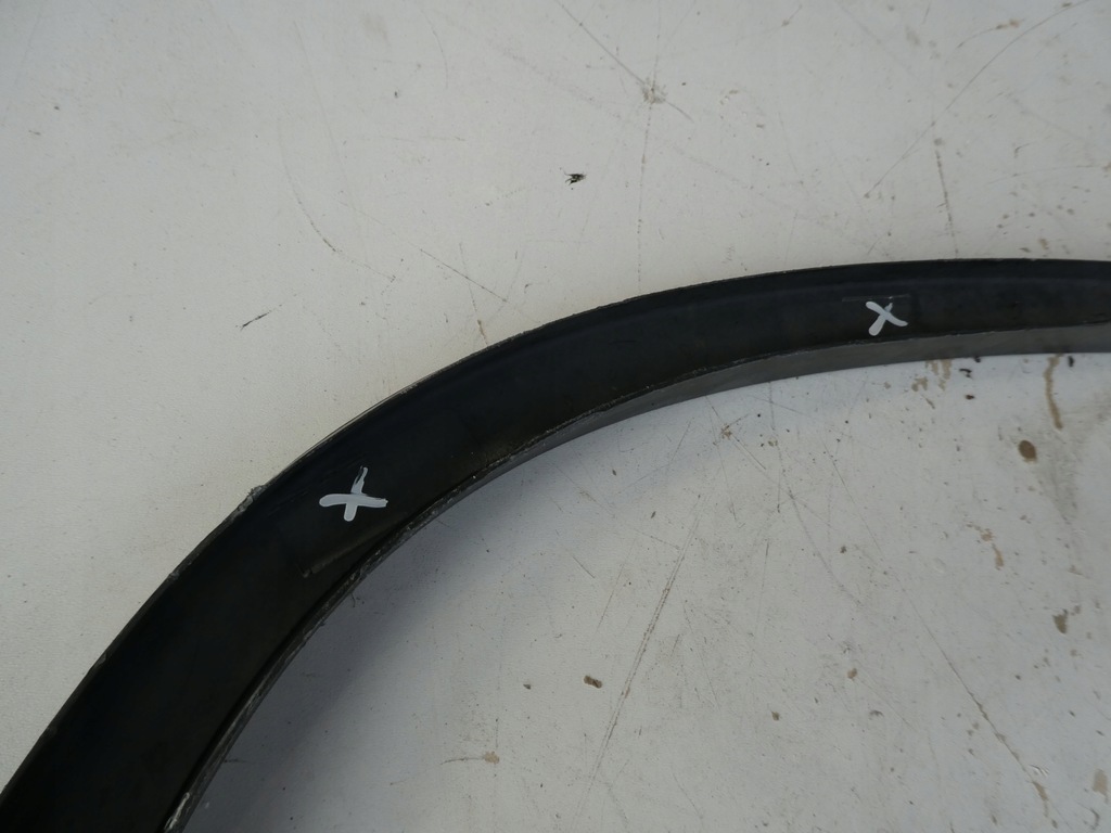 фото №4, Молдинг крыла левая задняя vw tiguan 5n 5n0854819c