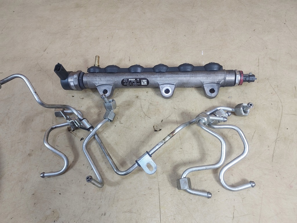 фото №4, Koleos i 2.0 dci молдинг впрыскная трубки 07-