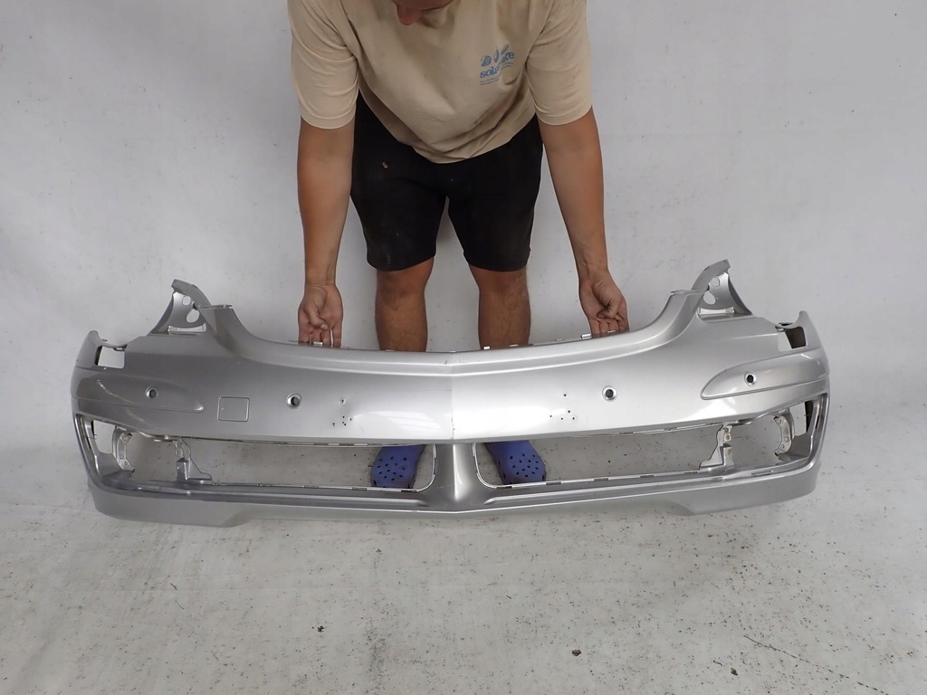 фото №1, Mercedes r-klasa w251 05-09 бампер перед передний sprysk pdc