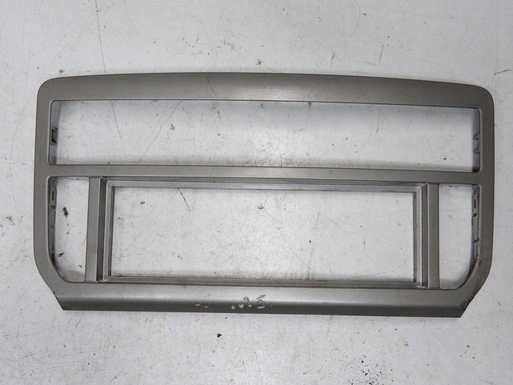 фото №1, Citroen c5 ii sw 07-10 рамка радио 9682459677
