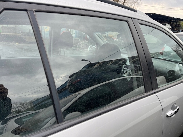 Купить Kia carens 3 un стекло дверь задняя правая