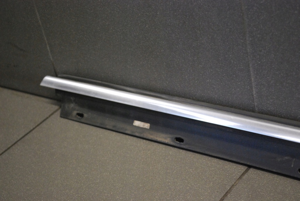 фото №9, Молдинг хром лівий перед audi a6 c5 4b0853283j