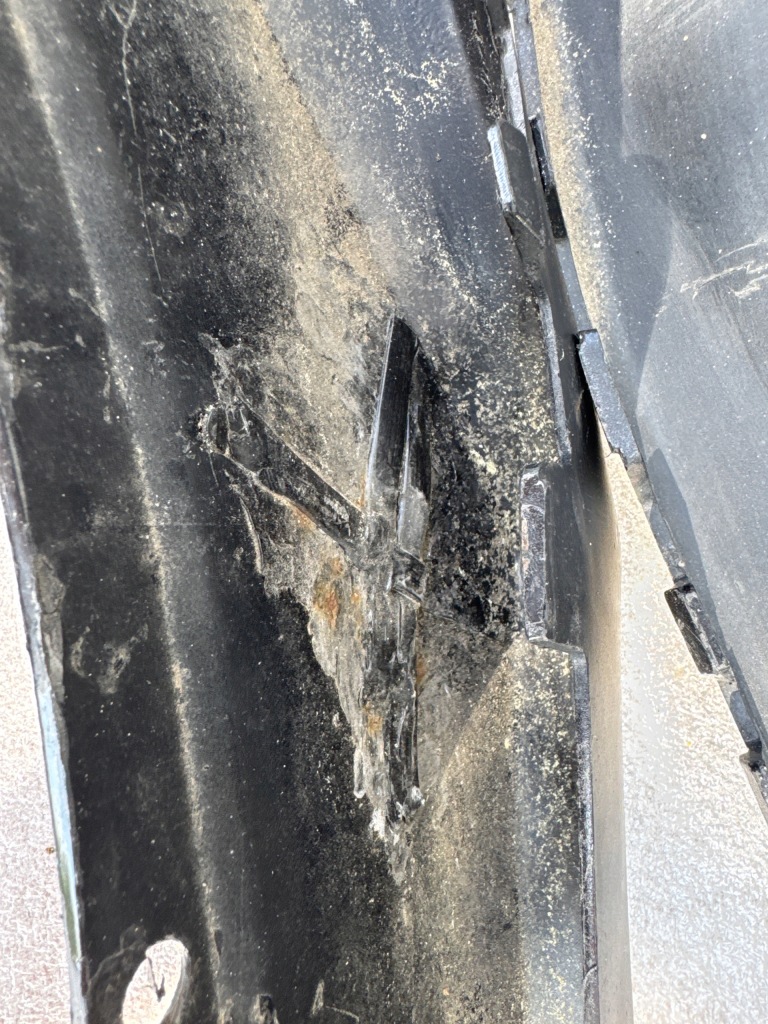 Volvo v40 2 бампер перед 31283732 Цена