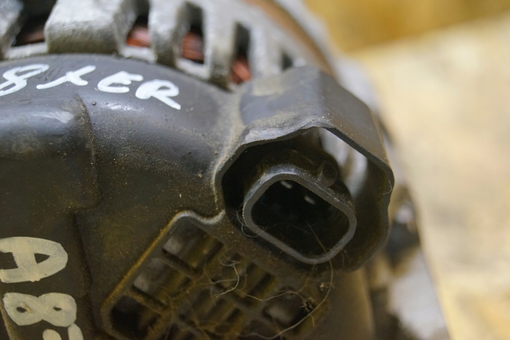 Генератор 764893 a18xer opel с Разборки