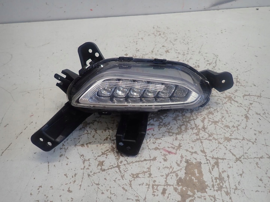 фото №1, Противотуманная фара правый led drl hyundai i30 iii 2017-