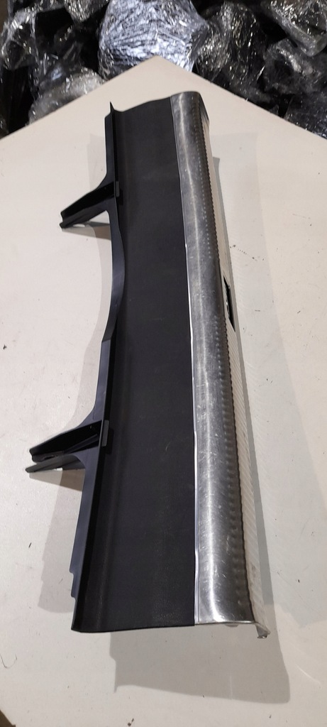 фото №1, Audi a5 sportback защита порог багажника 8t8864513