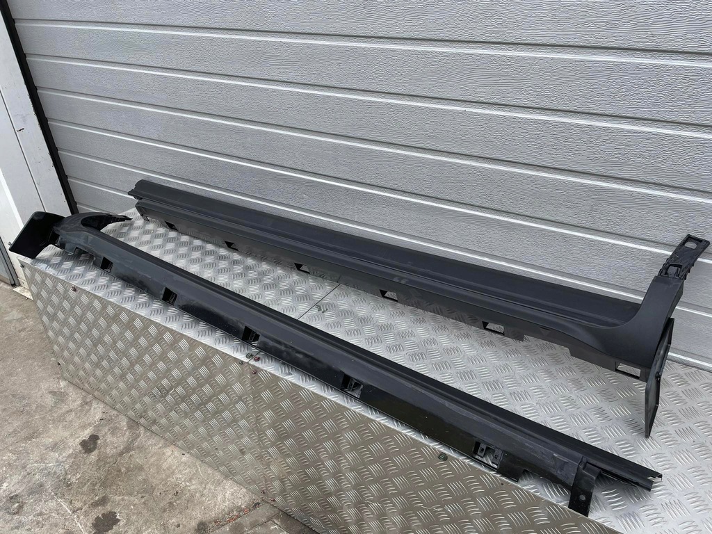 фото №1, Ford escape mk4 молдинг порог правая usa