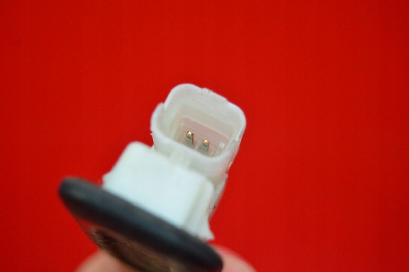 фото №7, Ручка кнопка крышки задняя задний peugeot 1007 05-09