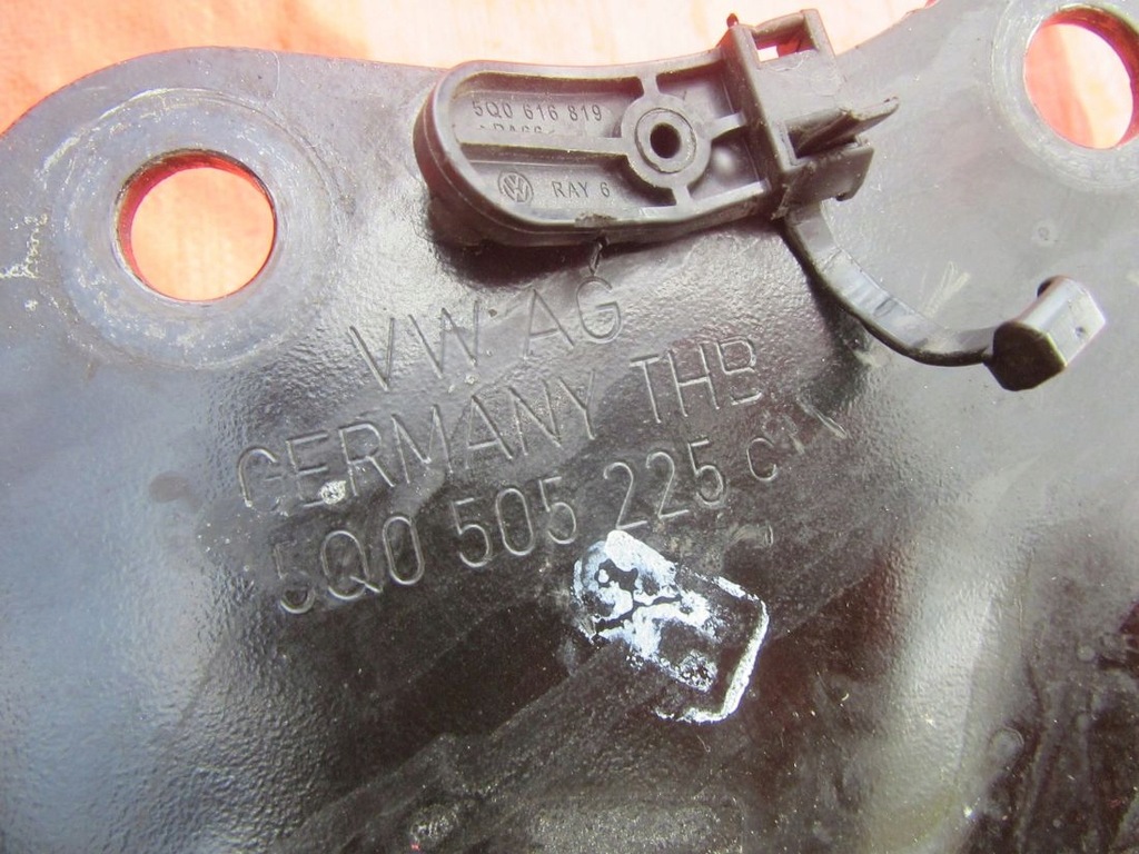 фото №5, Audi a3 8v рычаг левый задняя 5q0.505.225c