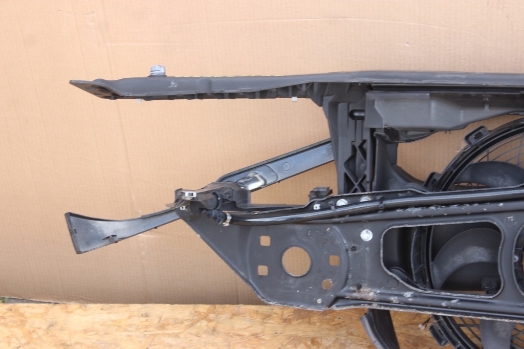 Ремінь перед передній + вентилятор bmw 3 r46 купе кабріолет  рестайлінг  2007r 3.0 d Недорого