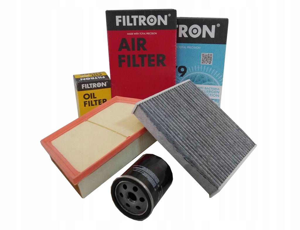 фото №1, Jaguar f-pace 16- 2.0 бензин фильтры набор