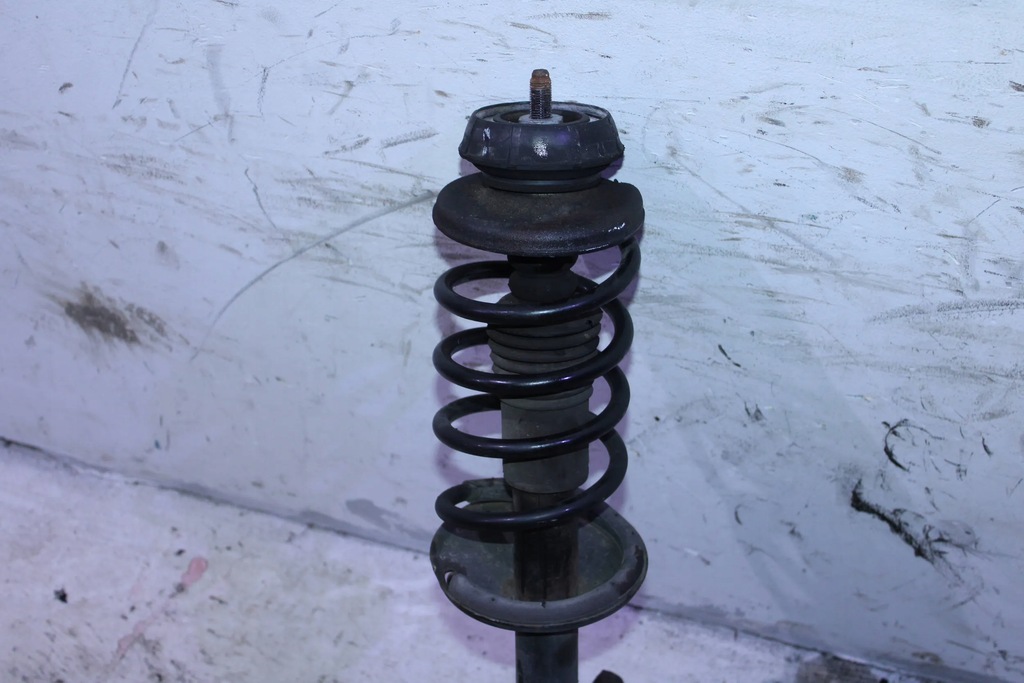 фото №5, Поворотный кулак левая перед передняя dacia sandero