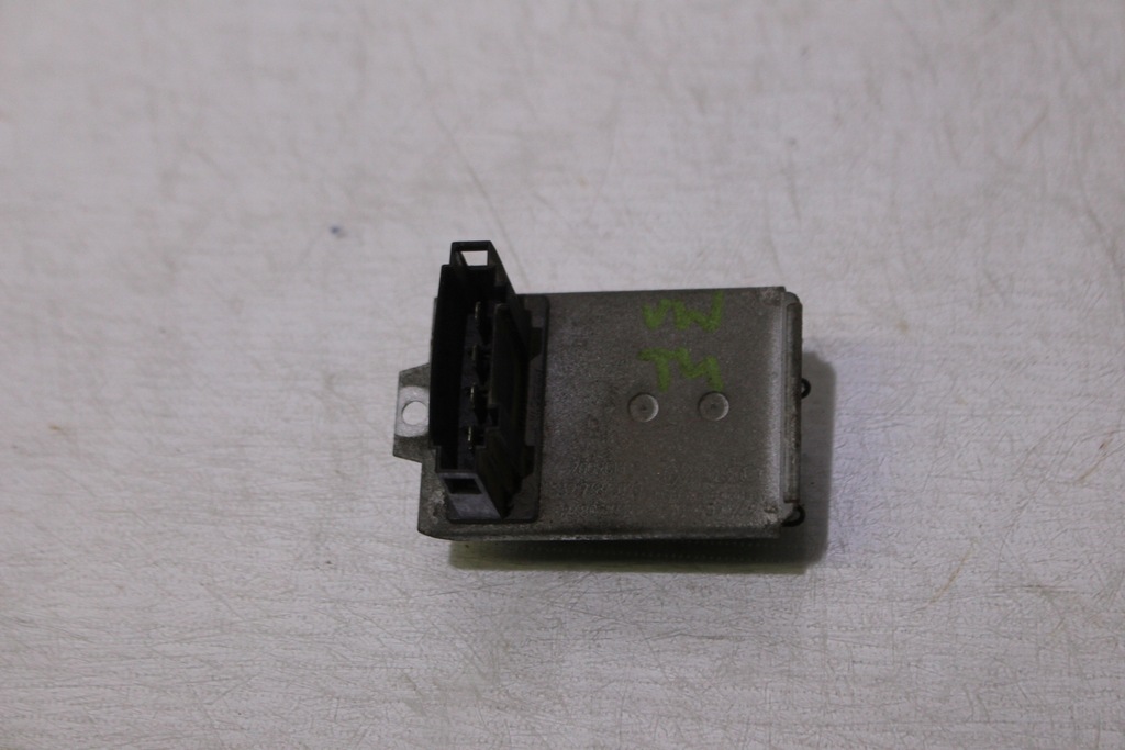 фото №1, Резистор резистор вентилятор volkswagen transporter