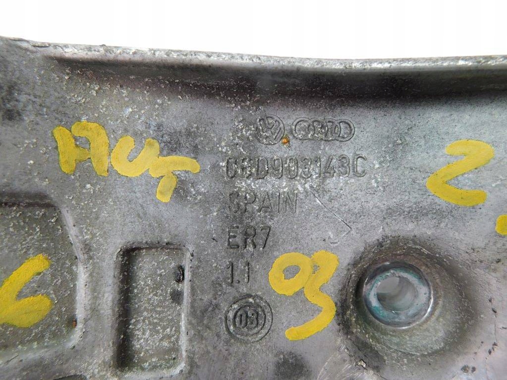 Audi a4 b6 2.0fsi 2003r кронштейн кронштейн генератора Киев