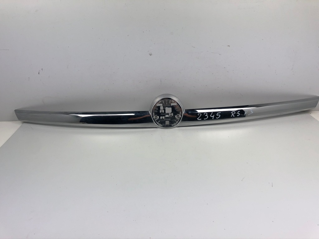 фото №1, Накладка крышки задней opel insignia a lift sedan