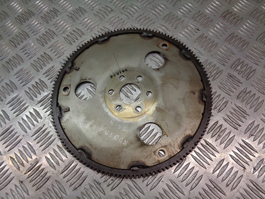 фото №1, Колесо маховик daewoo nubira 1.8 96334808