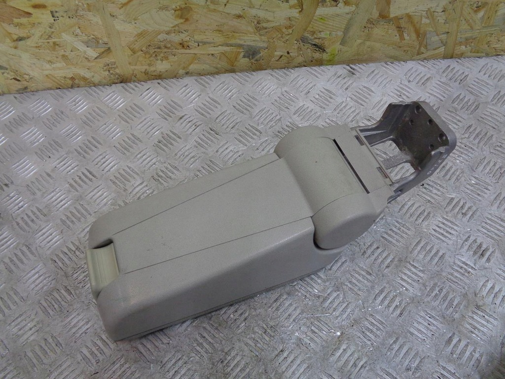 фото №7, Подлокотник fiat stilo 01-