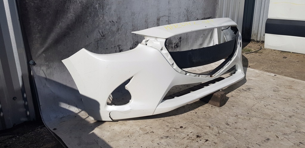 фото №2, Mazda 2 lift бампер перед передний