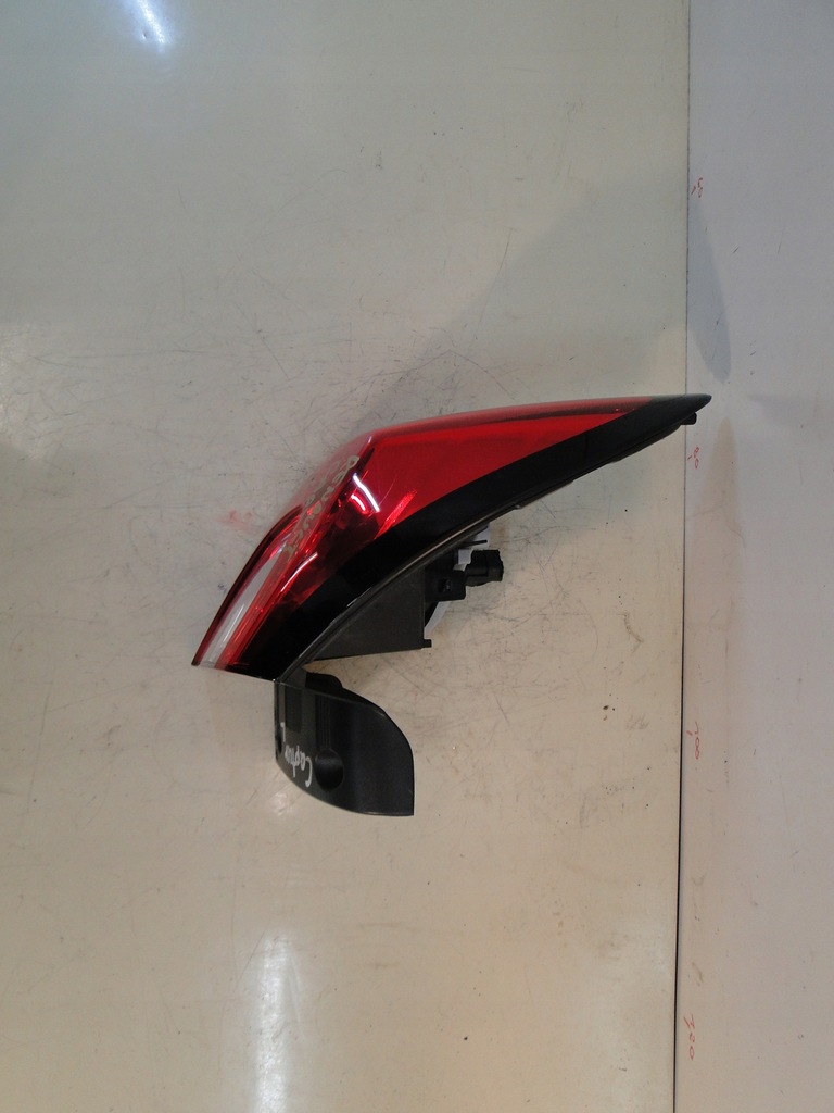 фото №10, Renault captur 1 i лампа ліва задня задня 265557367r