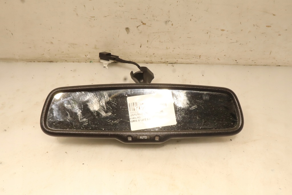 фото №1, Зеркало внутреннее toyota auris ii lift e11046004