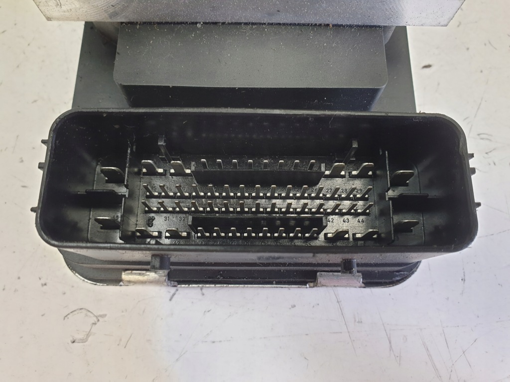 фото №7, Volvo v90 насос abs блок управления 31680098 p31680101