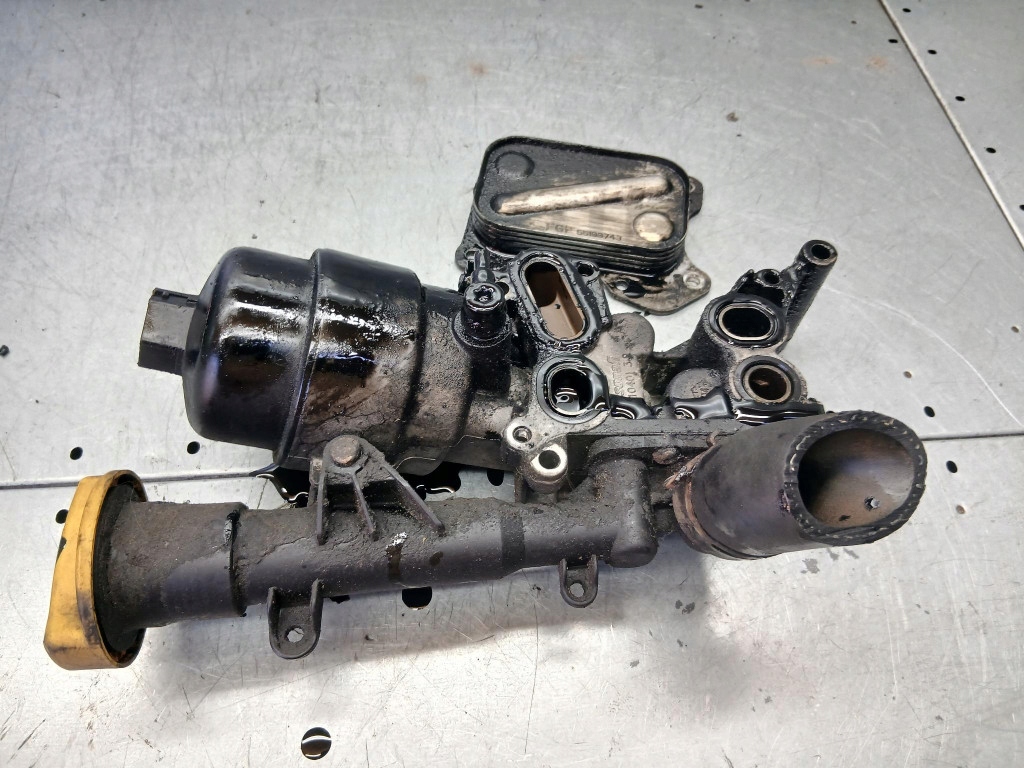 фото №5, Радиатор масла opel corsa c 1.3cdti 04r 55193743