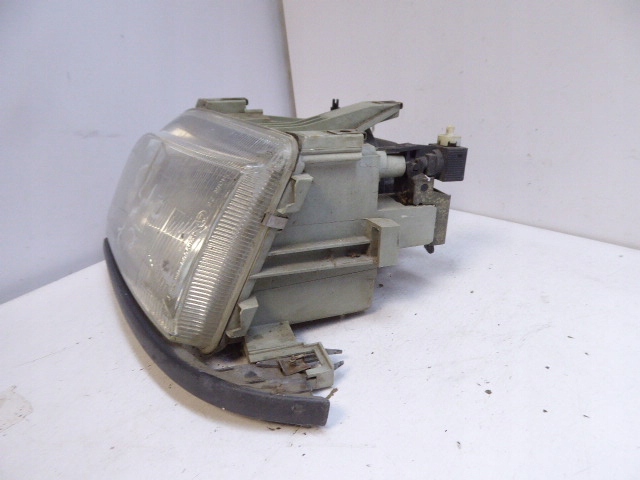 фото №3, Clio i лампа фара левый