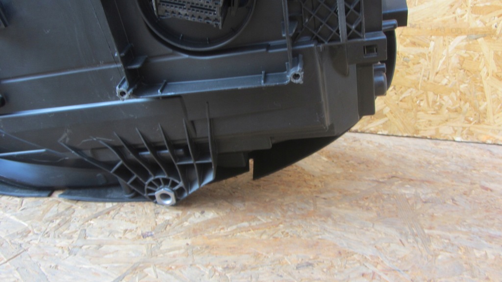 Передня правий фара porche macan 95b 95b941010ac Оригінал