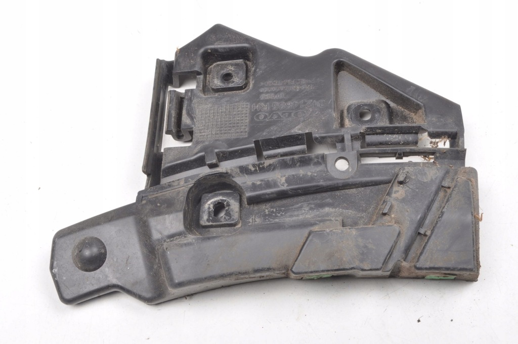 фото №1, Volvo c30 lift напрямна бампера правий перед 31214885