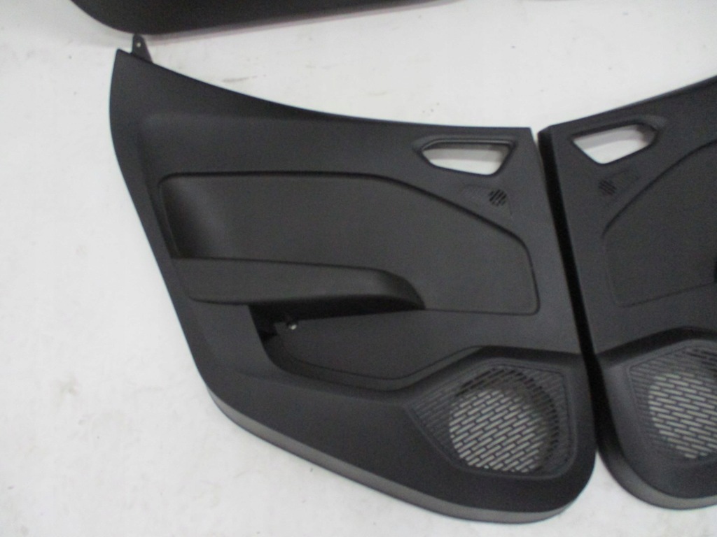 фото №4, Обивка обшивка дверь renault clio v 20r