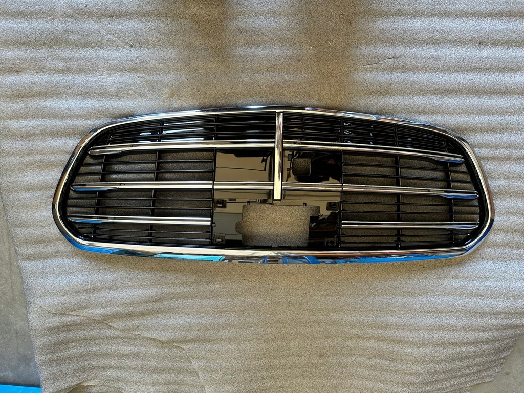 фото №1, Решётка радиатора mercedes s-klasa w223 a2238804100....