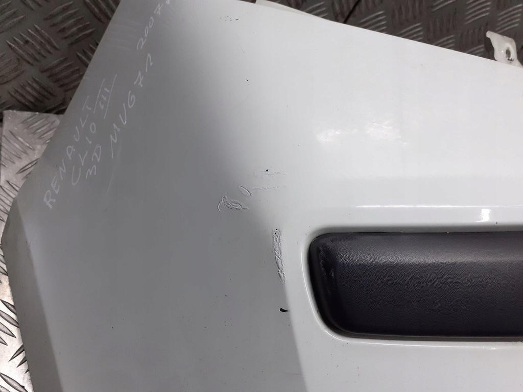 фото №9, Бампер задня renault clio iii 3d mv671