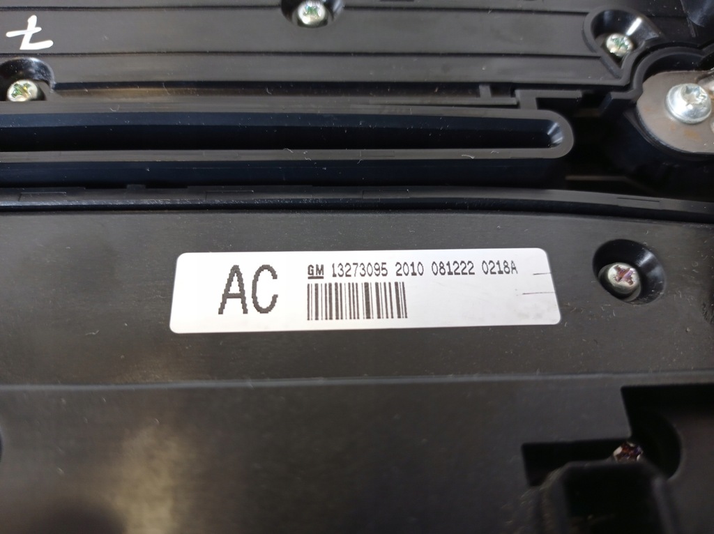 фото №8, Панель кондиционера радио cd insignia 13273095