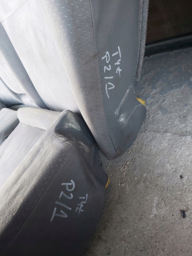 фото №8, Toyota prius ii 1,5 заднее сиденье спинка задняя сиденье