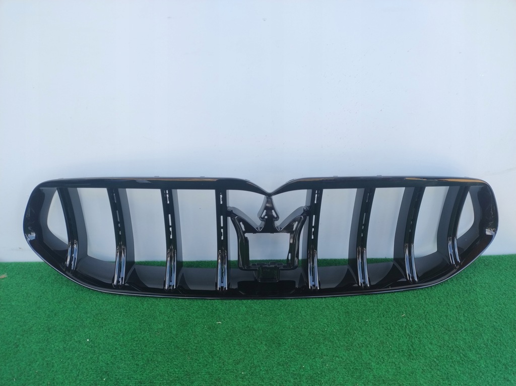 фото №1, Maserati grecale решітка радіатора решітка радіатора nowa оригінал 670170829