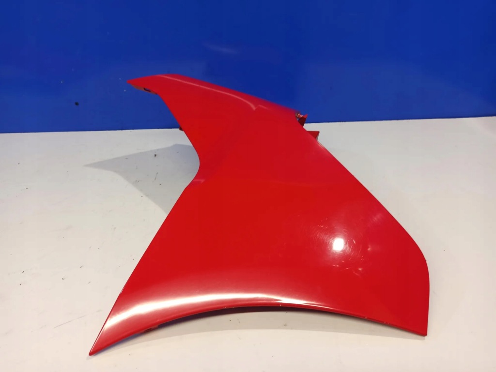 фото №1, Запчасти заднего бампера ford transit connect rearbumpermolding