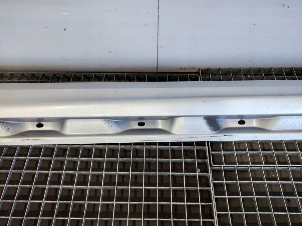 фото №10, Молдинг поріг накладка поріг поріг правий права volvo v70 iii lift 426-26